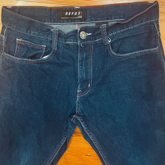 Refuse Jeans - Picture 3 of 3